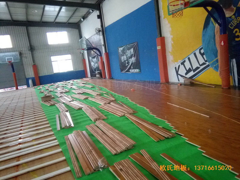 上海閔行kBT藍球訓練館體育木地板鋪設(shè)案例2