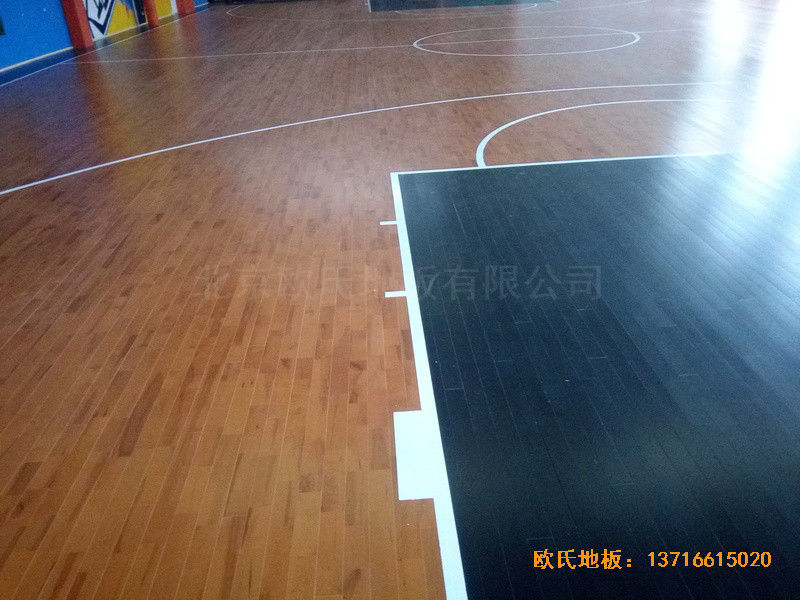 上海閔行kBT藍球訓練館體育木地板鋪設(shè)案例3