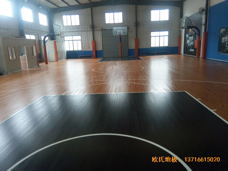 上海閔行kBT藍球訓練館體育木地板鋪設(shè)案例5