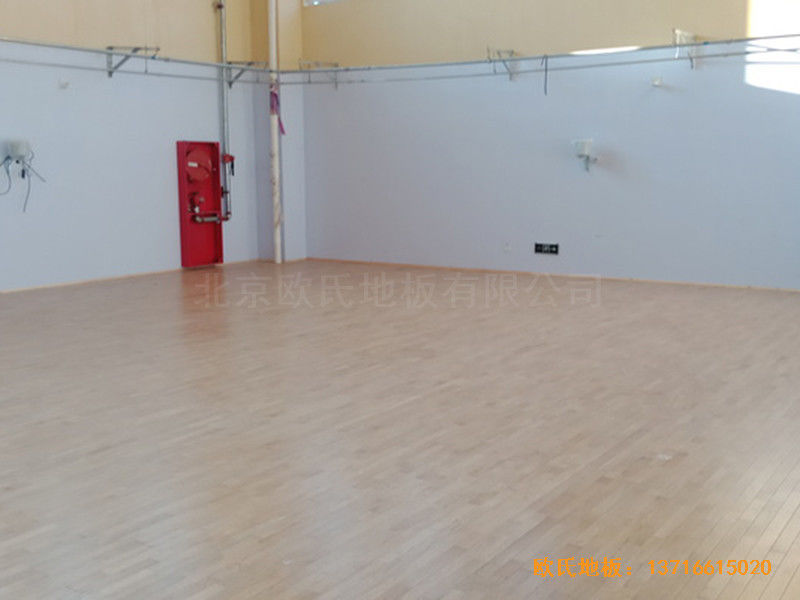 北京房山城建婁子水小學(xué)籃球館體育地板鋪裝案例4