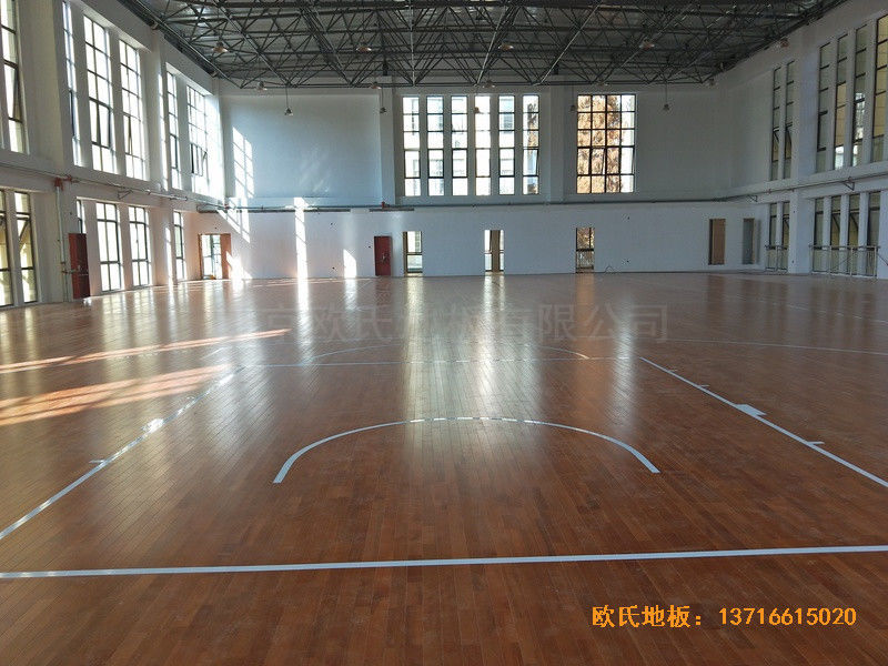 安徽上派學區(qū)中心學?；@球館運動木地板施工案例0