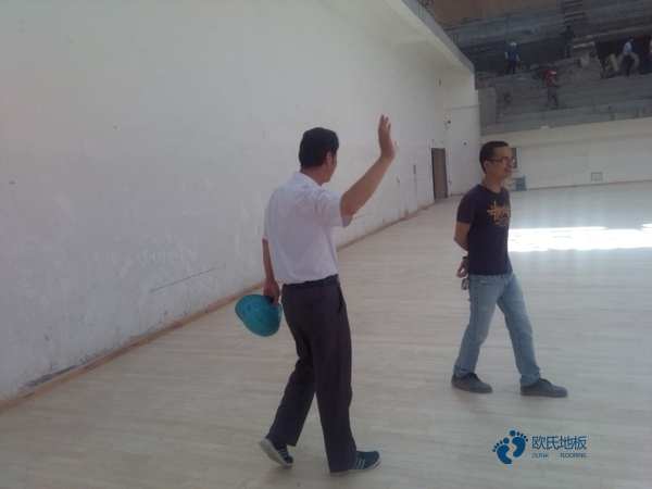 學?；@球木地板生產工藝流程2